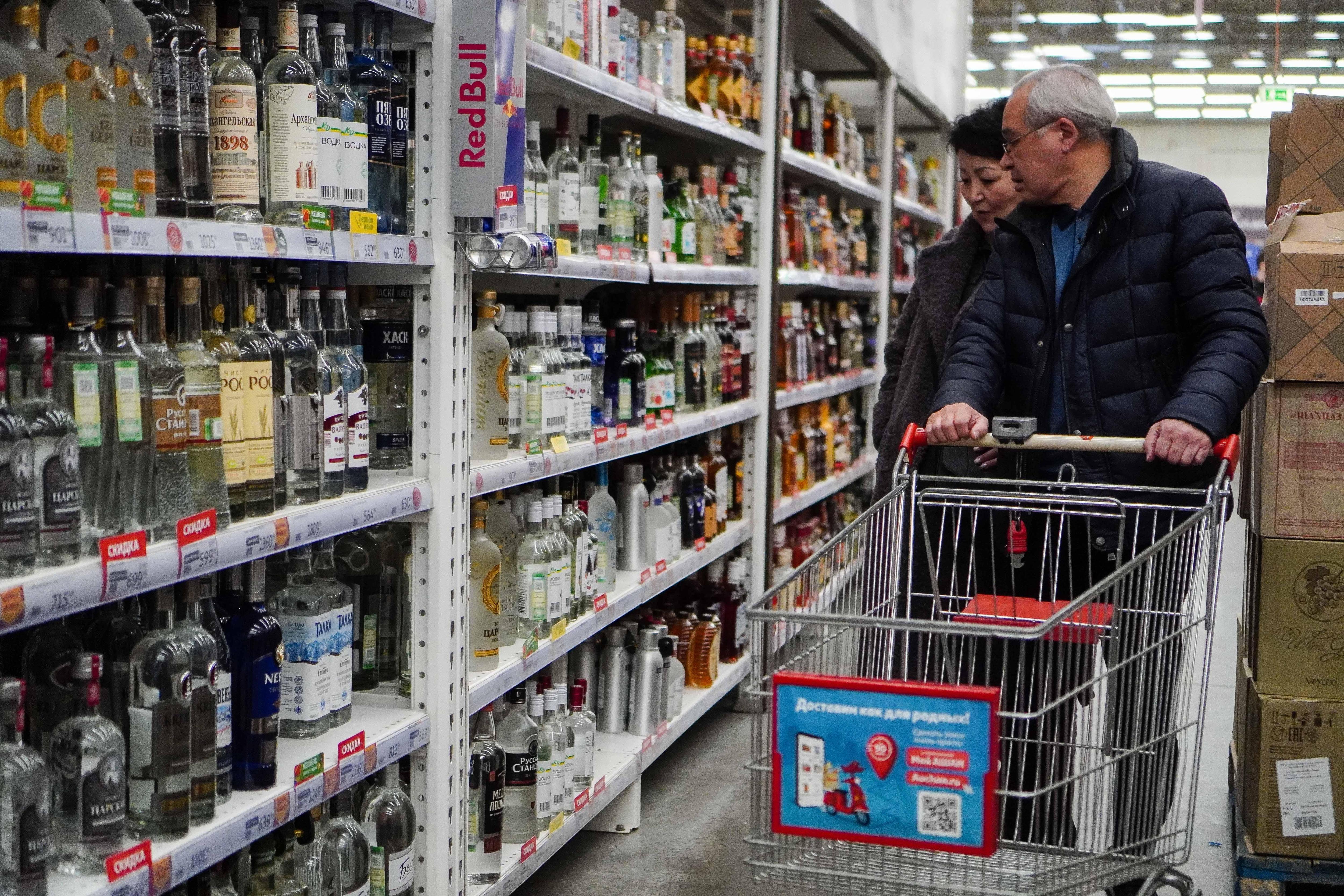 Алкоголь запретили продавать не только в Кургане, но и по всей области