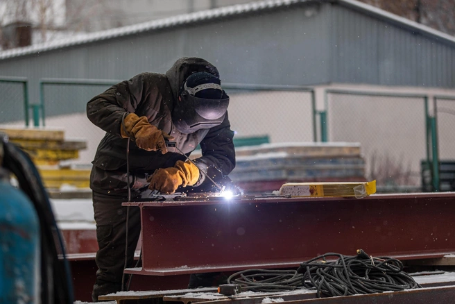 Самые востребованные — сварщики | Источник: Александр Ощепков / NGS.RU