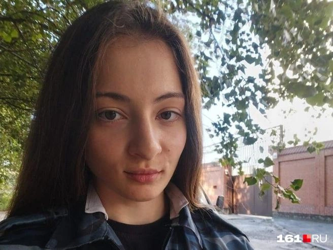 Фото 23-летней Анны Цомартовой распространено не только в России, но и за рубежом | Источник: Николай Цомартов