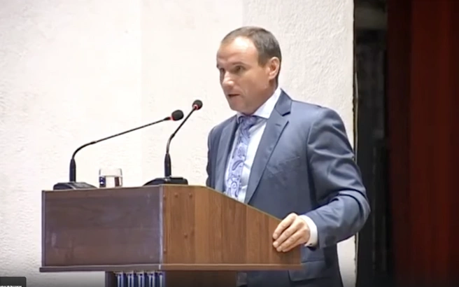 Во время одного из отчетов Разумеев назвал своей главной проблемой медленную газификацию станиц | Источник: Rutube.ru