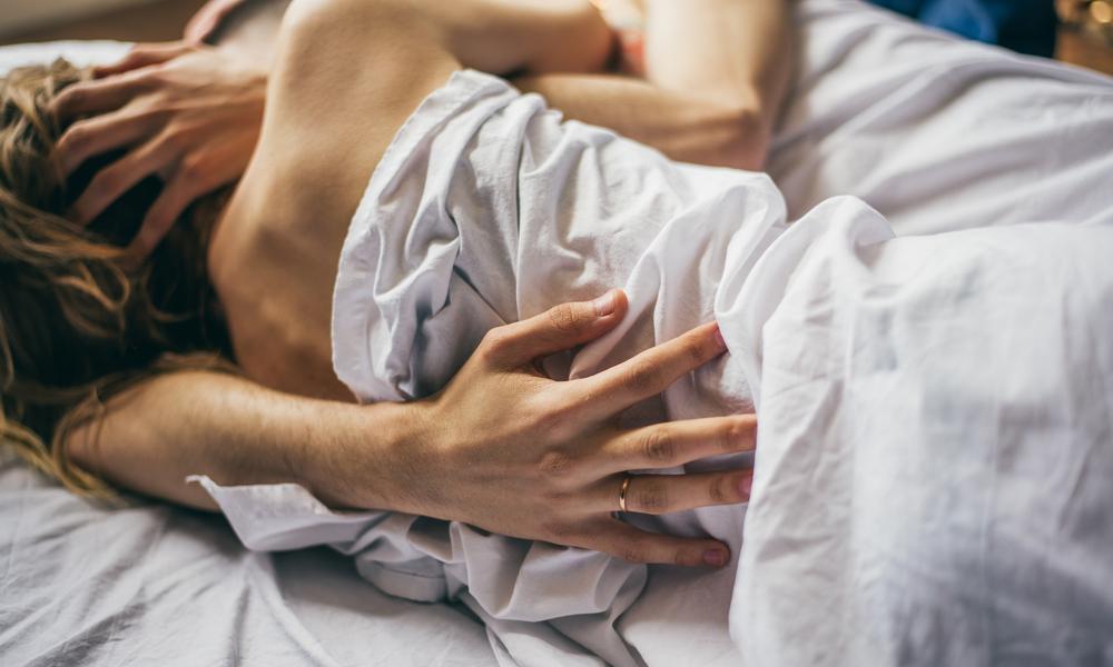 Что делать, если мужчина не может достичь оргазма: 5 причин и их решения