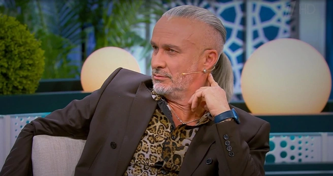 Антон пришел искать себе половинку на телевидении | Источник: 1tv.ru