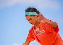 Пинчук нарушила правила игры, а лежащую в гробу Марго засыпали червями: кто вылетел из реалити «Звезды в Джунглях»