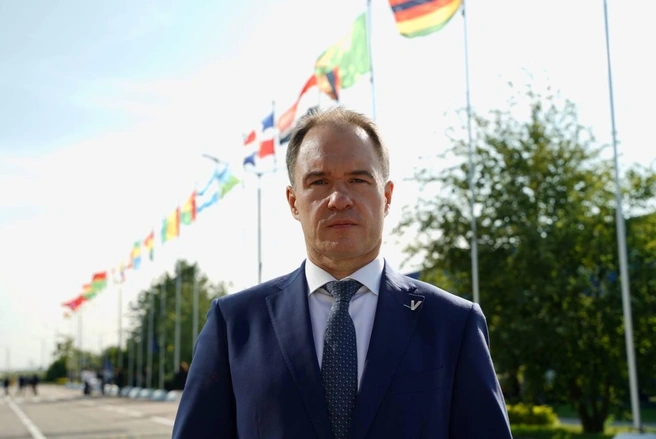 «Говорят, весь дом их любит, а на них сотни жалоб». В Смольном подвели итоги двух месяцев борьбы с «наливайками» | Источник: Предоставлено пресс-службой комитета по промышленной политике, инновациям и торговле