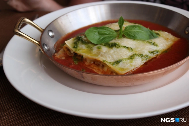 Блюдо с итальянскими корнями быстро освоилось на российских кухнях | Источник: Станислав Соколов / NGS.RU