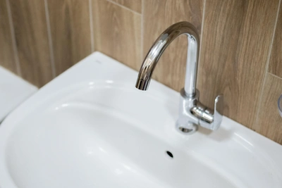 Residents Told to Thaw Pipes at Own Cost After Week-Long Water Outage