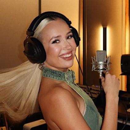 Клава Кока ушла из лейбла Black Star, в котором состояла 10 лет: Пашу назвал причину увольнения