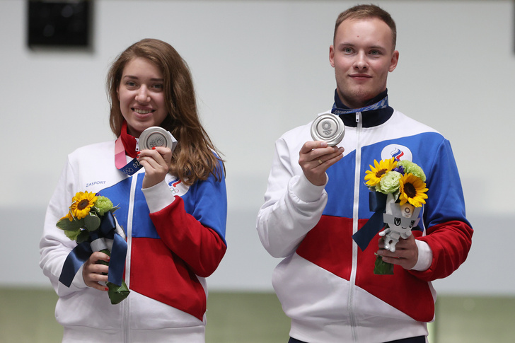Медальон помог: «Ведьмак» поздравил Виталину Бацарашкину с олимпийской победой