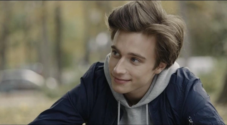 SKAM: оригинал vs ремейки | Источник: Кадр из сериала «Стыд Франция»