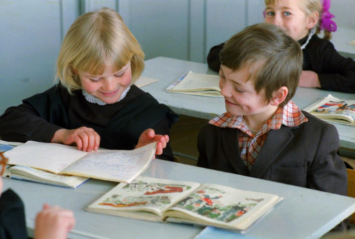Ностальгический тест только для тех, кто рос в СССР: Помните ли вы учебники, по которым учились в школе?