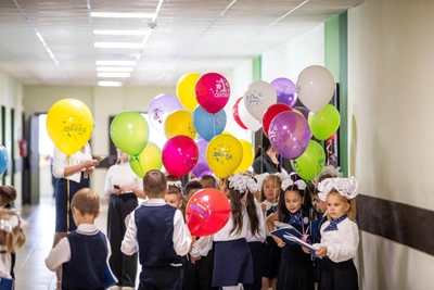 В Заполярье с 1 апреля начинается запись в первый класс