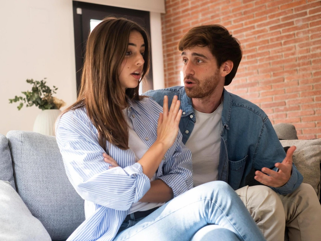 Эти 5 поступков совершают только люди с низким эмоциональным интеллектом | marieclaire.ru