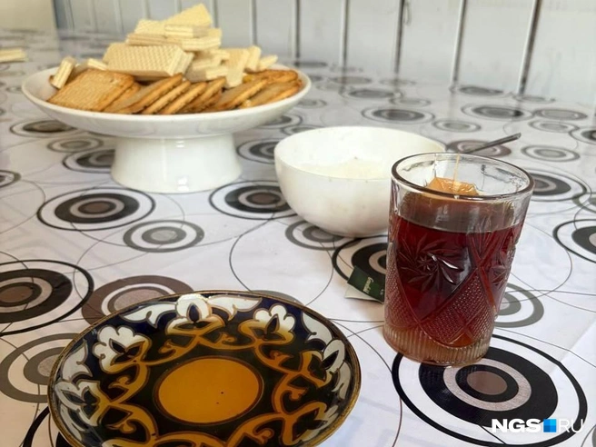 Современные цыганки почти не гадают, но быт ведут, как и прежде, со знанием дела | Источник: Настасья Медведева / NGS.RU
