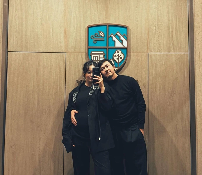 Алдияр Жапарханов из группы «Ирина Кайратовна» скоро станет папой | Источник: @_90qs_