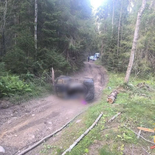 Смертельное ДТП с вездеходом произошло в Приозерском районе Ленобласти | Источник: Петербургская полиция/Telegram