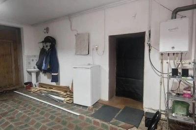 Опубликовано фото гаража, где пытали новосибирца