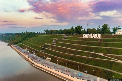 Фраза «Барнаул — столица мира» снова принадлежит горожанам