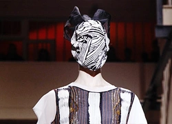 Человек без лица: новые маски Maison Martin Margiela