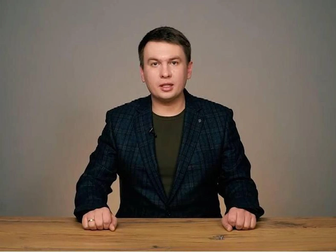 Блогер резко начал критиковать власть и оказался в психушке | Источник: Илья Ремесло / Youtube