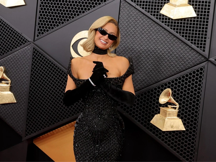 Неподвижное платье Хайди Клум и окончательно голая Чаппелл Роан: худшие образы «Грэмми — 2026» Неподвижное платье Хайди Клум и окончательно голая Чаппелл Роан: худшие образы «Грэмми — 2026»