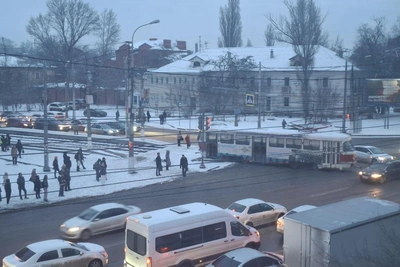 Трамвайный обрыв остановил центр Волгограда