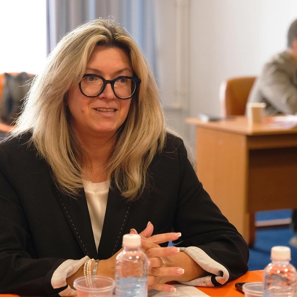 Юлия Лебедева, юрист-инхаус заместитель генерального директора по правовым вопросам ООО «Петронефть Ойл» | Источник: Анжела Мнацаканян/ «Фонтанка.ру»