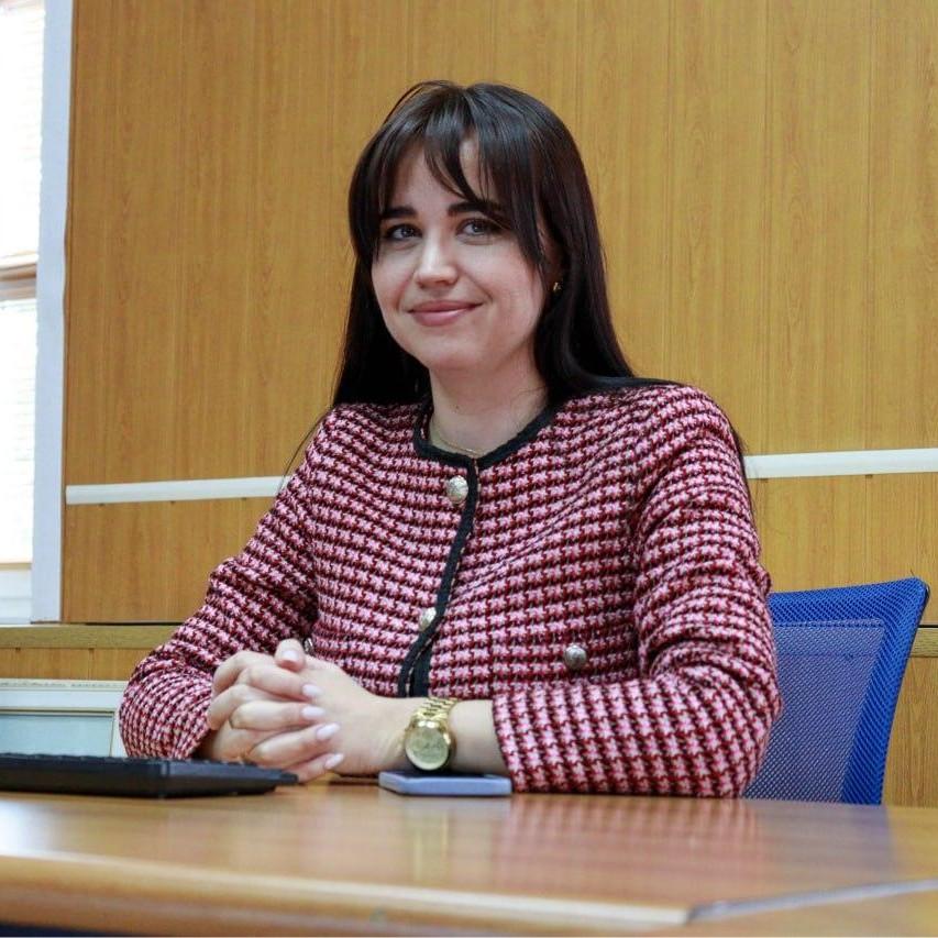 <p>Алина Карашова</p>