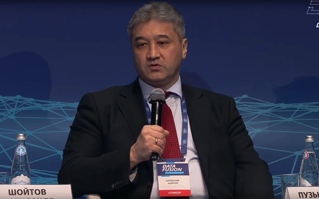 Замглавы Минцифры Александр Шойтов считает, что искусственный интеллект необходимо цензурировать | Источник: Минцифры России