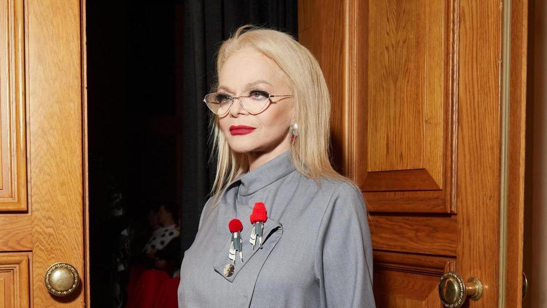 7 лет колонии за то, что обманули Ларису Долину: мошенникам вынесли приговор