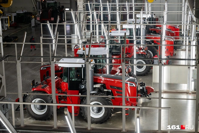 Тракторный завод запустили в марте 2024-го | Источник: Евгений Вдовин / 161.RU