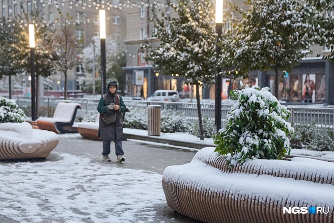 Время переодеваться в зимнюю одежду | Источник: Александр Ощепков / NGS.RU