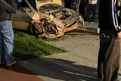 Смертельная авария в нижегородском ЖК: водитель скончался за рулем