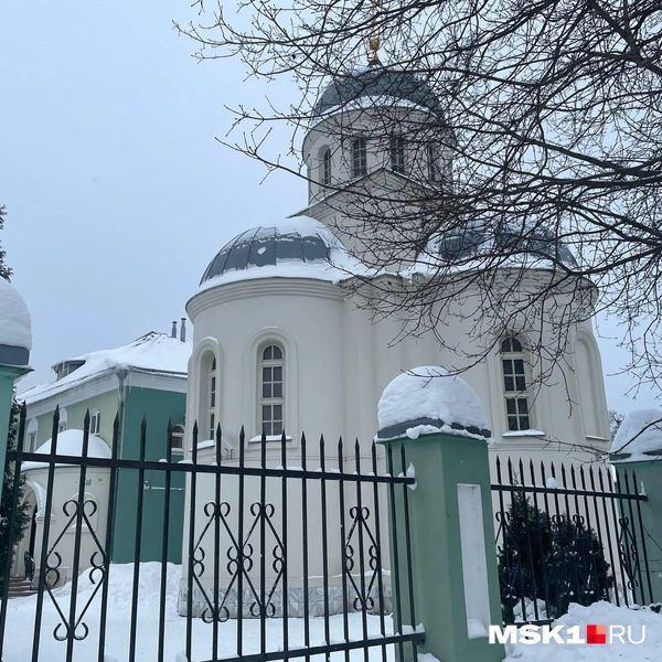 Отпевание Ильи Пономарева прошло в храме Андрея Рублева в Электростали | Источник: Вера Борисова / MSK1.RU