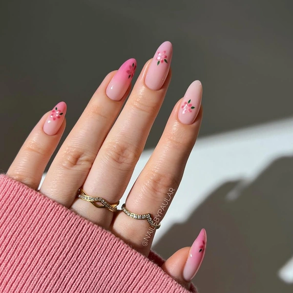 Источник: соцсети nailsbypaular