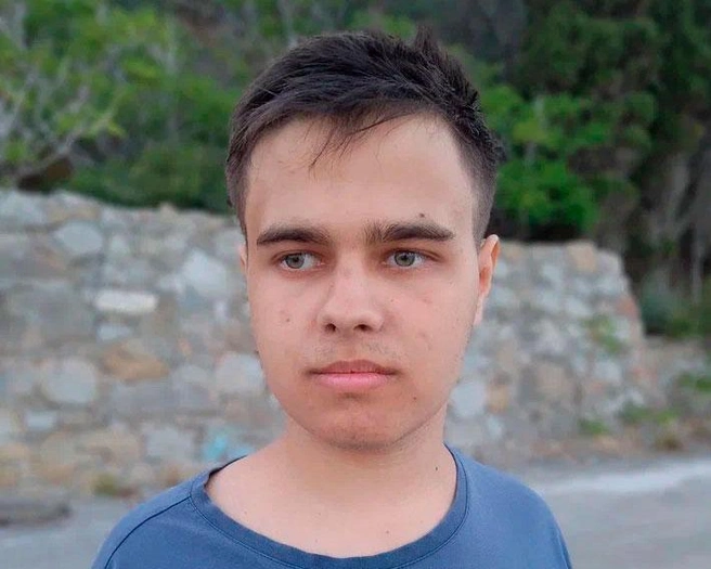 Шестнадцатилетнему петербуржцу требуется помощь в лечении | Источник: семейный архив