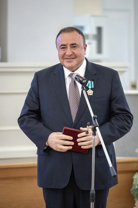 Почетный меценат Санкт-Петербурга Грачья Погосян награжден орденом Дружбы | Источник: Благотворительный фонд имени Погосяна Грачьи Мисаковича