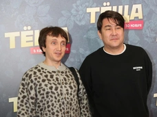 Азамат Мусагалиев: «Денис Дорохов говорил мне, зачем ты тащишь меня в КВН, ведь я урод! Меня не покажут по телевизору»