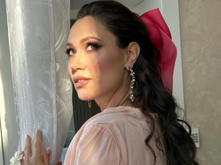 Елена Товстик