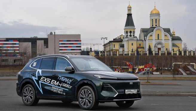 В Китае Geely EX5 сразу взял бодрый старт, что при цене от 100 тысяч юаней (примерно 1,1&nbsp;миллиона рублей)&nbsp;— неудивительно | Источник: Артем Краснов