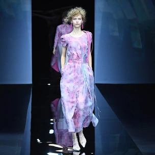 Бегущая по волнам: коллекция Giorgio Armani SS 2019
