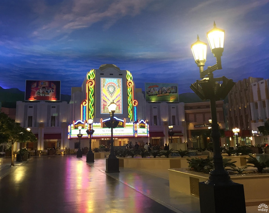 Парк Warner Bros. World Abu Dhabi на острове Яс