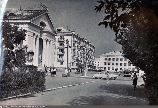 Перекресток Гоголя и Володарского, 1963–1965 г.&nbsp;г. | Источник: Старый Курган 