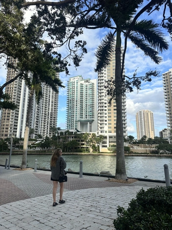 Жизнь в Америке ей нравится | Источник: Анастасия Сухушина