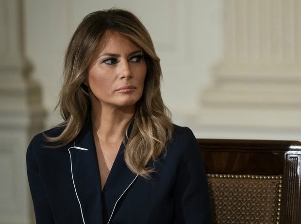 Фото №1 - Как Мелания Трамп пыталась заработать на статусе Первой леди (и почему у нее ничего не вышло)