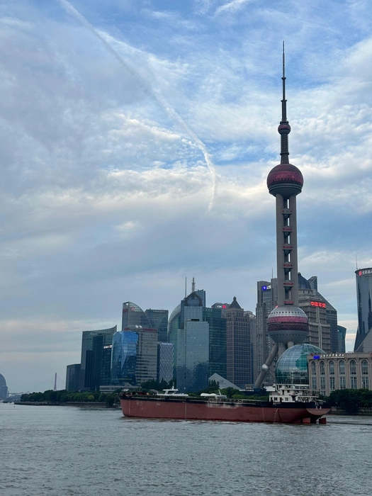 Телебашня «Восточная Жемчужина» | Источник: Габриелла Захарова / 26.RU