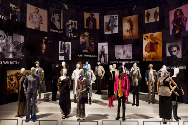 Фото №9 - Музей моды MoMu в Антверпене открывается после реконструкции