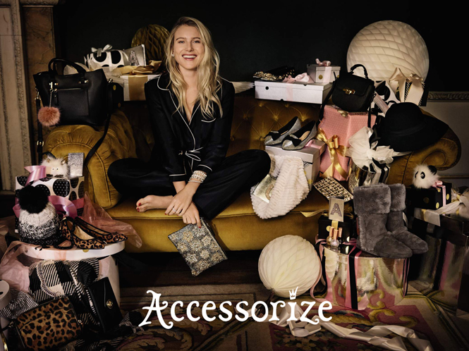 Accessorize представляет новую рекламную кампанию с Дри Хемингуэй