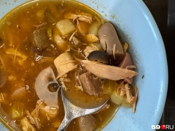 Мы насчитали три вида мясных продуктов. А вы? | Источник: Наталья Пальникова / 59.RU