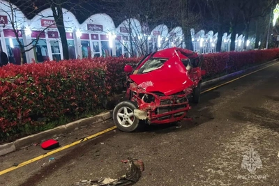 ДТП в Адлере: спасатели вырезали тело погибшего водителя