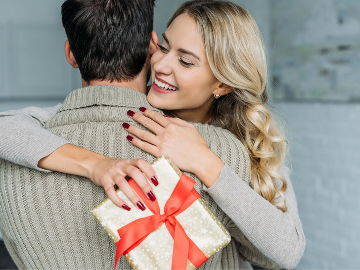 Как намекнуть мужчине на подарок: 5 способов, которые всегда работают